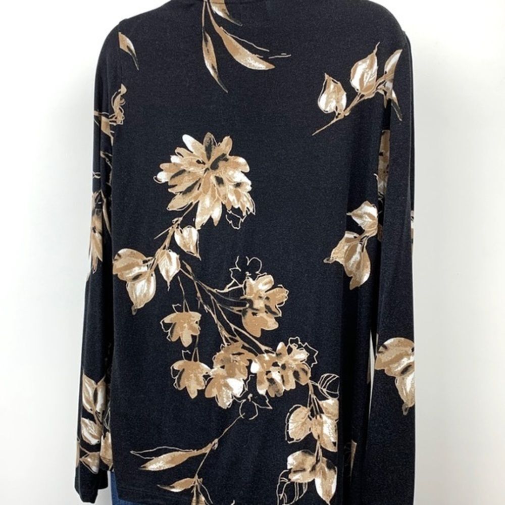 212 Collection Print Top - Picture 8 of 8